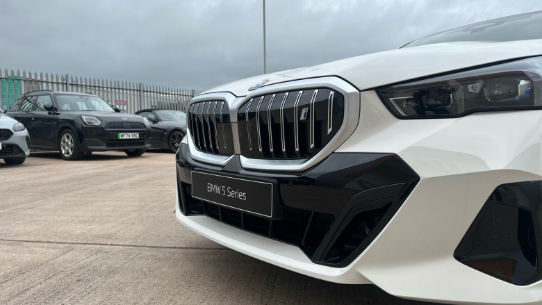 BMW i5 250kW eDrive40 M Sport 84kWh 4dr Auto Electric Saloon